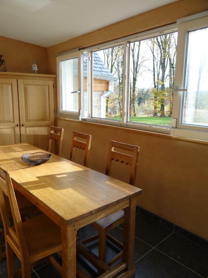 Au Puits Charmant Schaltin Bagian luar foto