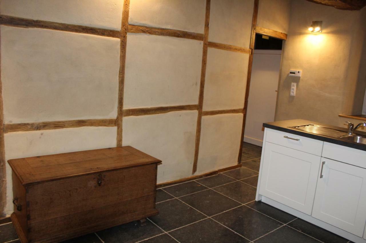 Au Puits Charmant Schaltin Bagian luar foto
